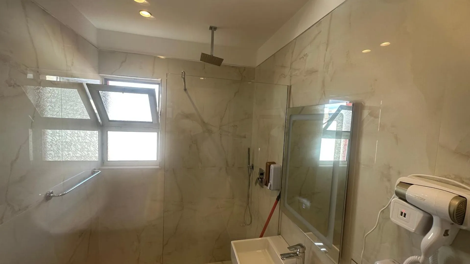 T.A.O Apartment Tirana